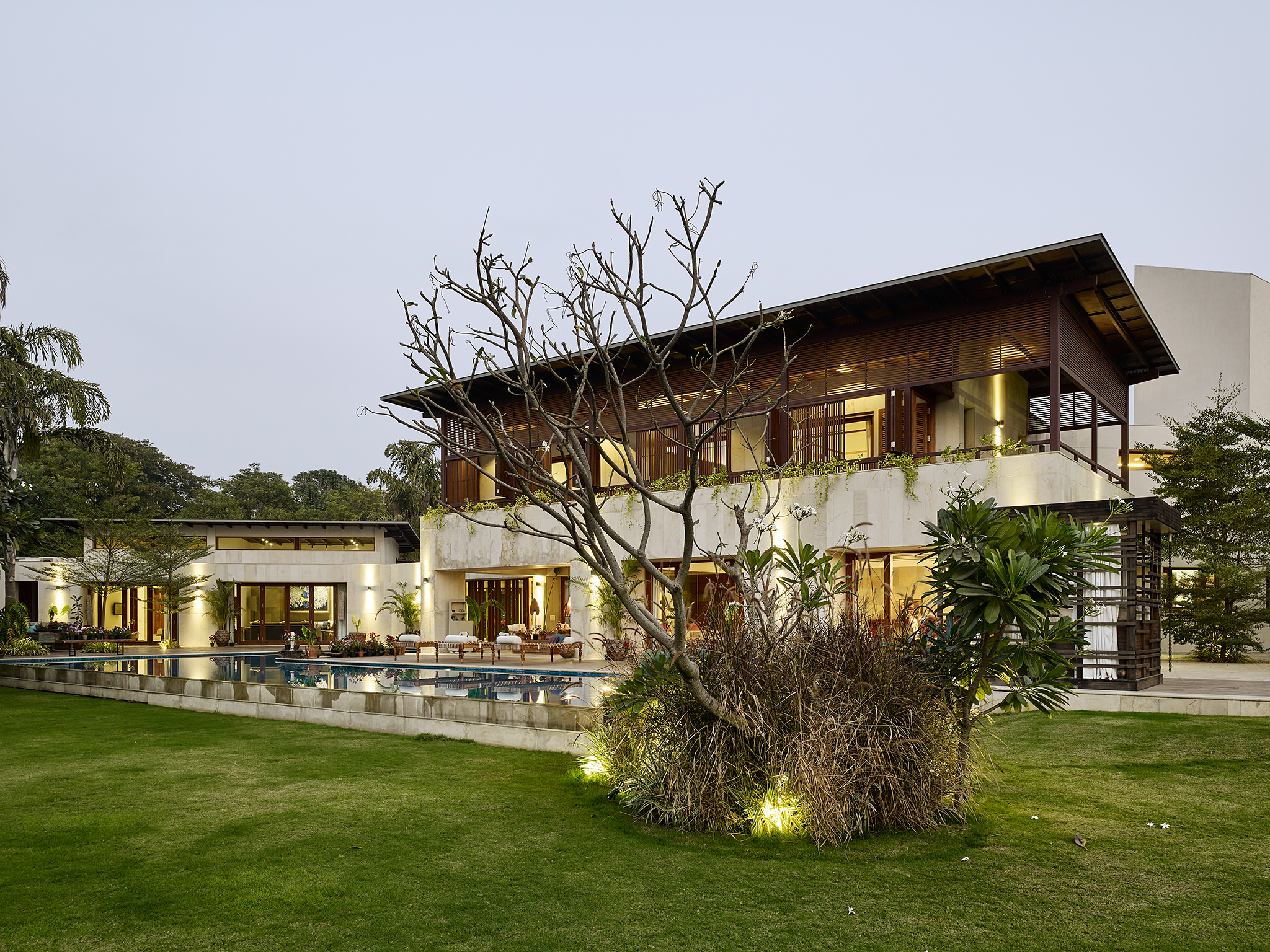 E17621 Alpa 060519 SCREEN